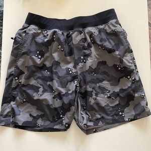 Fabletics Mens shorts